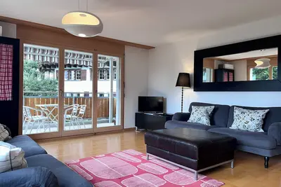 Image de 2 Bed 2 Bath, Bright, spacious, central apartment in Flims 5min walk to gondola