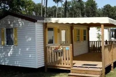 Image de Mobil home 2 chambres avec télévision et climatisation 4 personnes