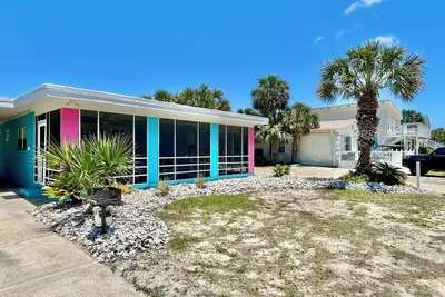 Image de Vice pet friendly with easy beach access