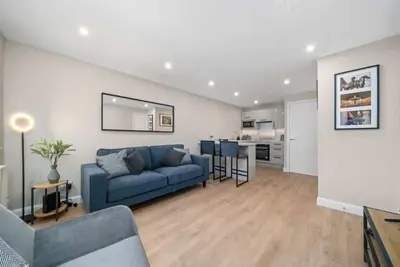 Image de Stylish 2 Bed Property with Free Parking