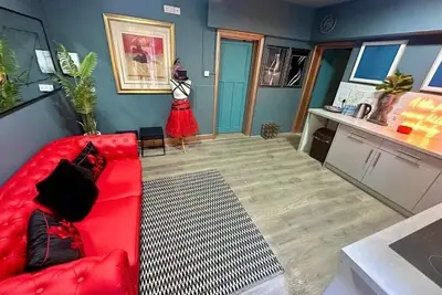 Image de Appartement-Appartement-Salle de bain privée séparée-Vue sur Rue