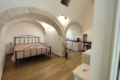 Image de Large room with bathroom