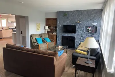 Image de Charming one-level retreat near Philly with private yard, kid\/pet friendly