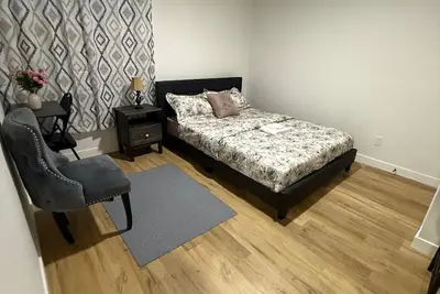 Image de Spacious Room Near Chestermere Lake