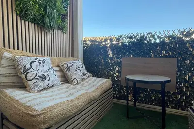Image de appartement balcon clim