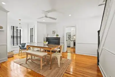 Image de Gorgeous, 2-Br House w/Huge Back Terrace + On-Site Free Parking in Ocean Grove!