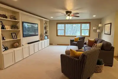 Image de Eaa - Spacious 4-bedroom, 3-bath house in Fond du Lac