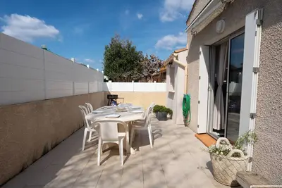 Image de Maison 6 personnes Ă 300m de la mer