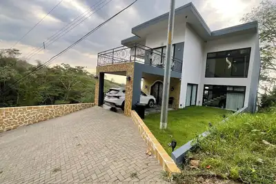 Image de Luxury 5br/5ba Sunset Villa w/ Private Pool & Terraces. \n\nBook now!