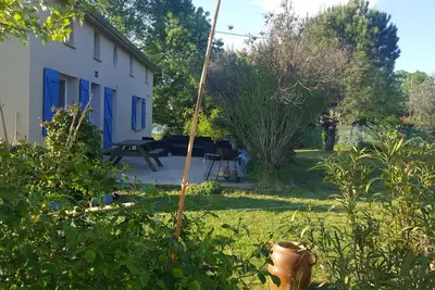 Image de Grand gîte climatisé à Ruoms idéal pour grande famille ou vacances en groupe