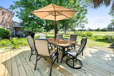 Image de Fred's Nest - Charming 2-Bedroom Perdido Bay Villa, Close to Beach & Golf Course