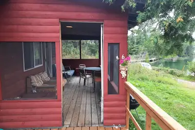 Image de 2 bedroom lakefront cabin on Crow Lake #6 Bull Moose Lodge\n