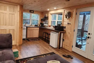 Image de 1 bedroom with a loft. Sleeps 4. Great mountain views. Dogs are allowed with fee.