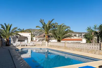 Casa Remanso by Aldertons