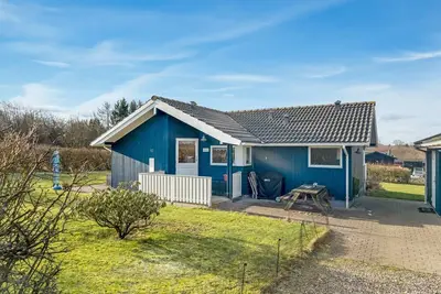 \"Anline\" - 600m to the inlet by Interhome