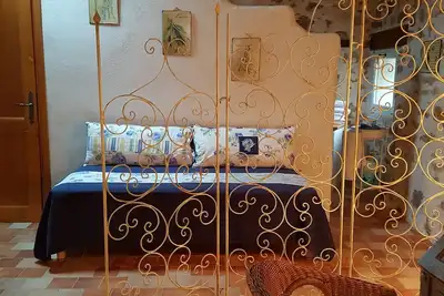 Image de La Terrasse De Peyre chambre \"La Provençale\"