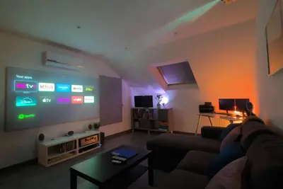 Image de New | Home Cinéma & Vidéoprojecteur | Clim  | E42