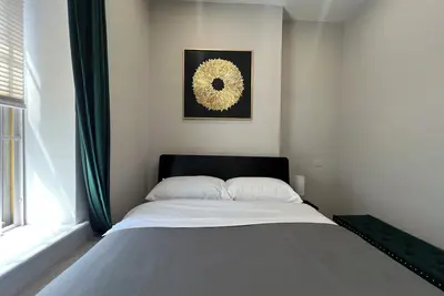 Image de Newly Renovated 2br w/ Condo-Style Finishes in Prime Midtown Near Times Square