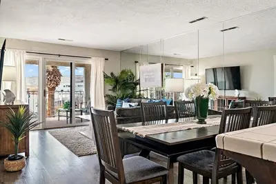 Image de Top-Floor Condo with Pools, Hot Tubs and Water Slides!