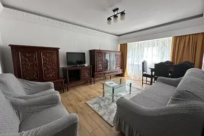 Wonderful, Luxury 2-Bedroom Apartment in delightful Constanța with WiFi, Ac