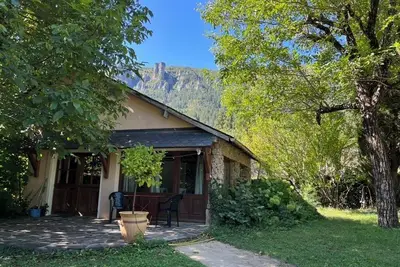 Image de La petite Magnanerie, \nmaison indépendante dans parc arboré privé, accès piscine
