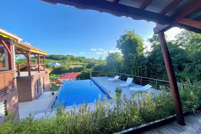 Image de Villa Des Oiseaux proche plage, spot surf, parapente, idéal famille, entre amis!