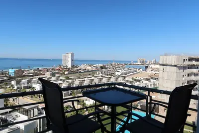 Image de 3br Oceanview retreat with Ac, Sleep 8, Gated, Top floor, Pool, Security 24/7