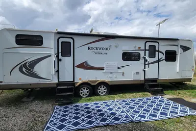 Image de Kinkaid Kamper with Ac in Oraville - 2 bedrooms for a cozy stay