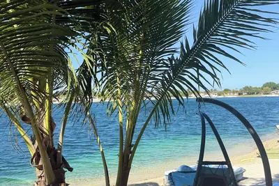 Image de Lake House Villa Beachfront