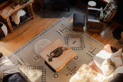 Image de Cozy Cabin with Hot Tub - Near all in Hocking Hills