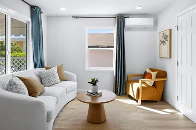 Image de Bright 2br Home + Parking + Near Dtla #TravelSGV