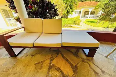 Image de High ceilings |Ac|Pool|New on Airbnb|Kitchen|Bbq
