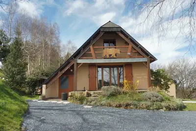 Image de Gîte dans un petit village perché sur une crête du pièmont au cœur des Pyrénées.