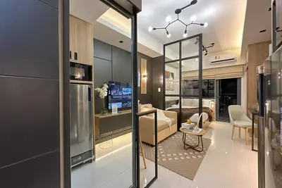 Image de Brand-New Luxury Suites City View in Makati Cbd w/ Netflix & Wifi & near Airport