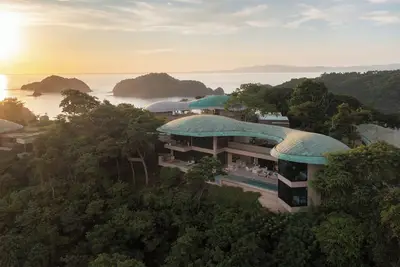 Image de Villa Mariposa - Brand New - 7 Bedroom 8. 5 Bath - Peninsula Papagayo