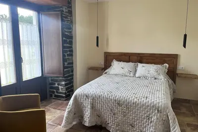 La Curtia Del Neto; ideal for families, 1 km from the beach of Porcía, El Franco