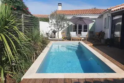 Image de Maison 6/8 pers sur l'ile de ré, piscine chauffée, proche plage, piste cyclable