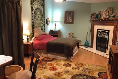 Image de Studio in Cool Patchogue Village