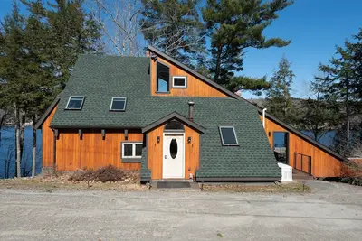 Image de Camp Rosalie - Spacious 5-bedroom house with WiFi, Ac on Lucerne \/ Phillips Lake
