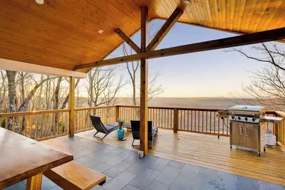 Image de Lookout Mountain Views Spacious 5-bedroom house on west brow