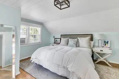 Image de Newly renovated and beautifully beach house just 3 blocks to Spring Lake beaches