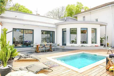 Image de Villa Luminy - Moderne avec 3 chambres et piscine