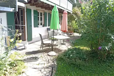 Image de Cozy family-friendly apartment with farm flair up to 5 beds