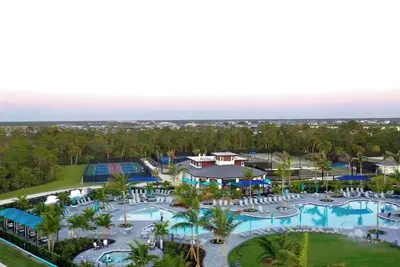 Image de Golf, Beaches & Braves. 30 day rental available. Resort living, 3\/2 condo