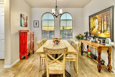 Image de Modern High Desert 3br Retreat