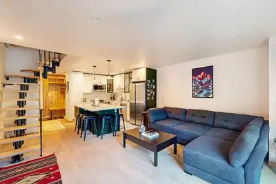 Image de Cozy ski in & ski out condo at the base of Alyeska Ski Resort