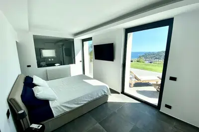 Image de Private apartment with garden and pool