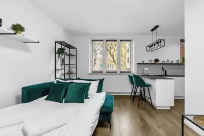Image de Warszawa Koło Malachite Studio