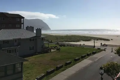 Image de Charming 2-bedroom condo with WiFi, fitness room in amazing Seaside