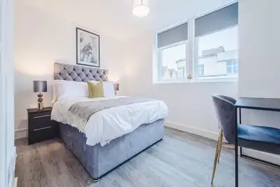 Image de 8 Regent Circus Apartment Central Location Long Stays